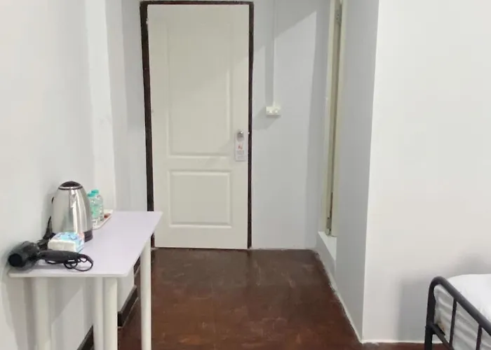 Apartment Zzz The Giant Swing - เสาชิงช้า ศาลเจ้าพ่อเสือ *