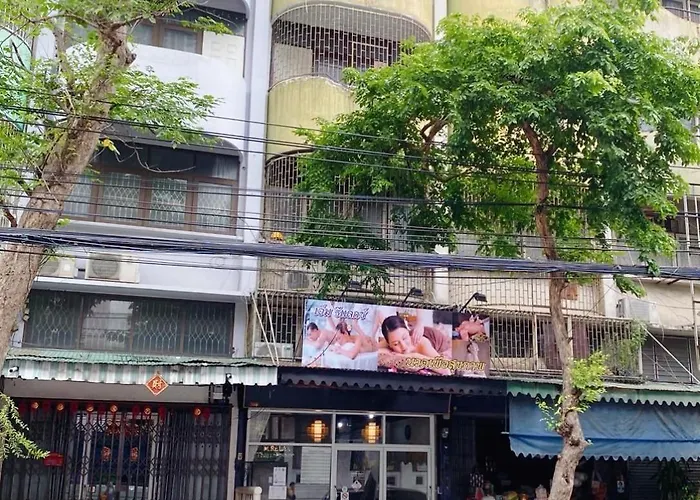 Apartment Zzz The Giant Swing - เสาชิงช้า ศาลเจ้าพ่อเสือ Bangkok